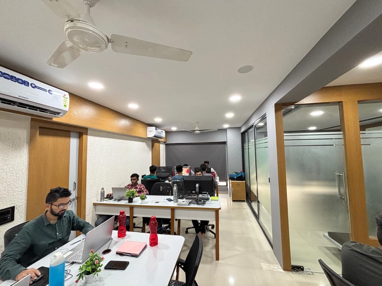 N&T Software team workspace 1